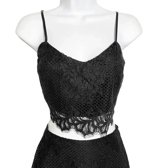 For Love and Lemons Black Lace skirt and crop top size Small Medium set outfit - Picture 5 of 11